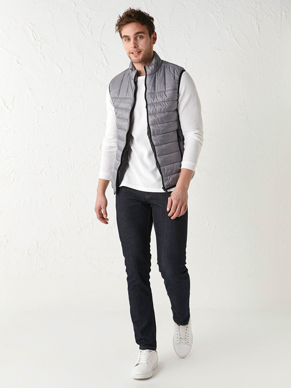 Gri Slim Fit Dik Yaka Erkek Şişme Yelek-3