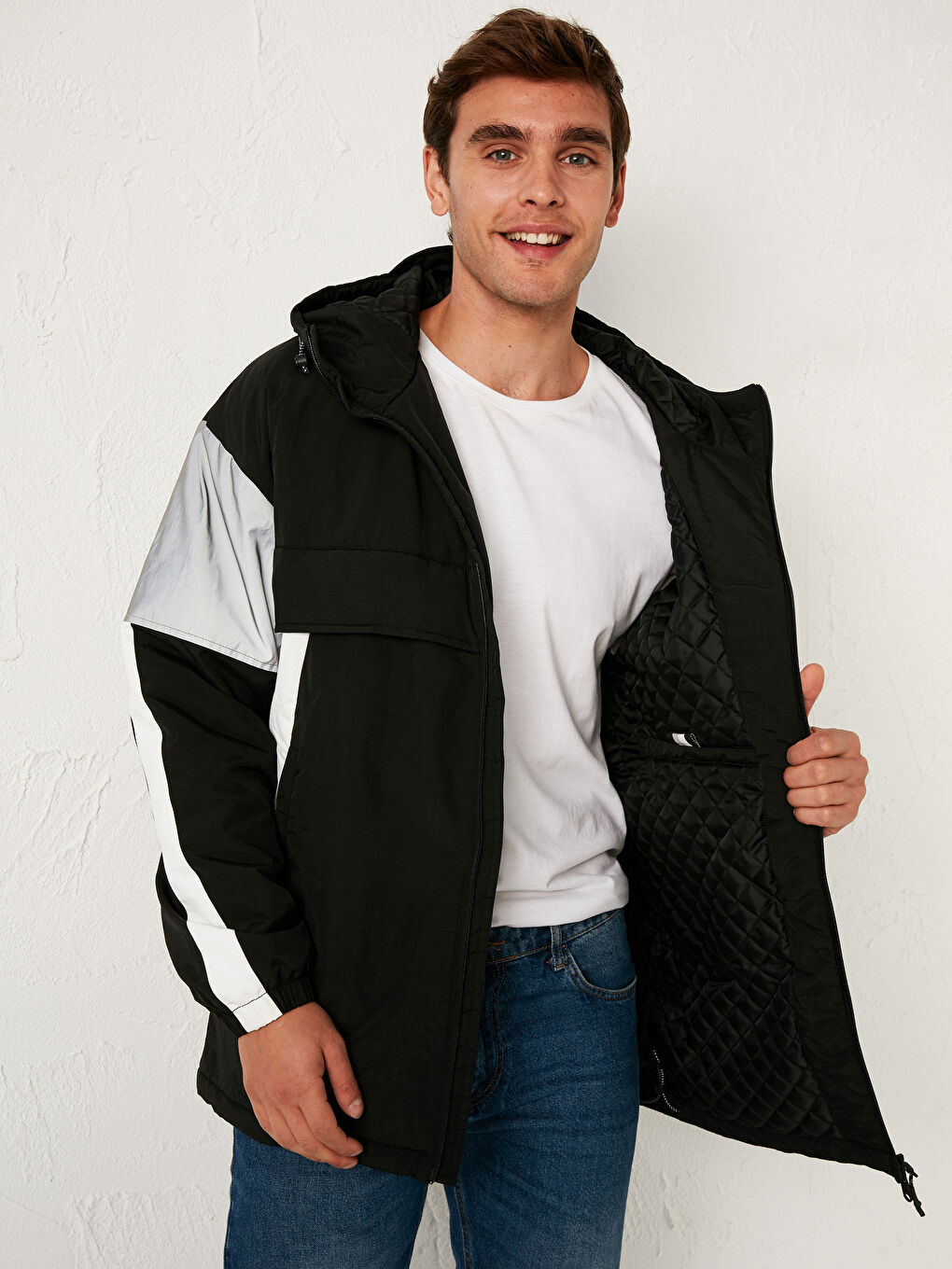 Stand-Up Collar Short Coat with Hood -S11151Z8-J0F