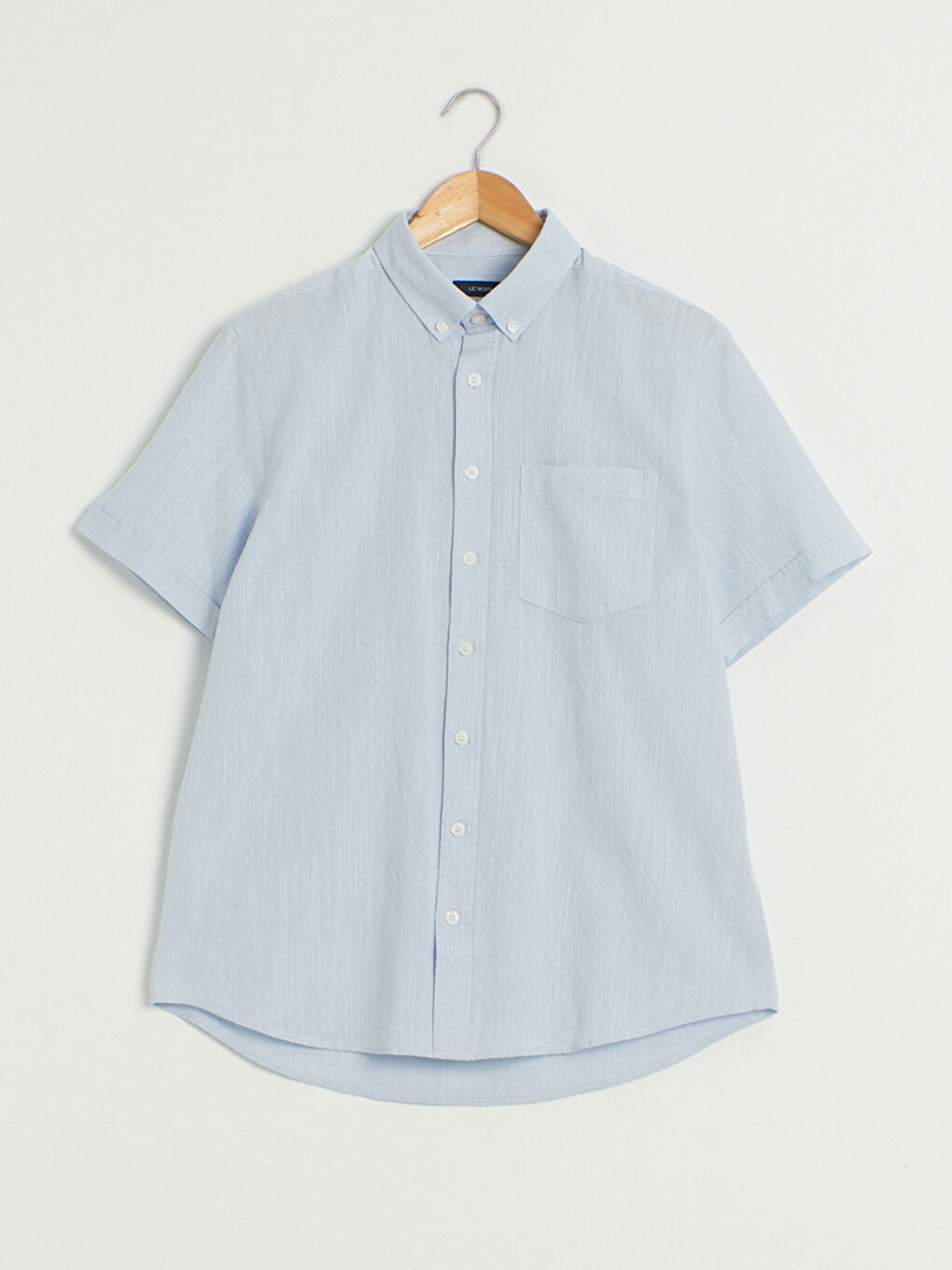 قميص كم قصير بقصة عادية