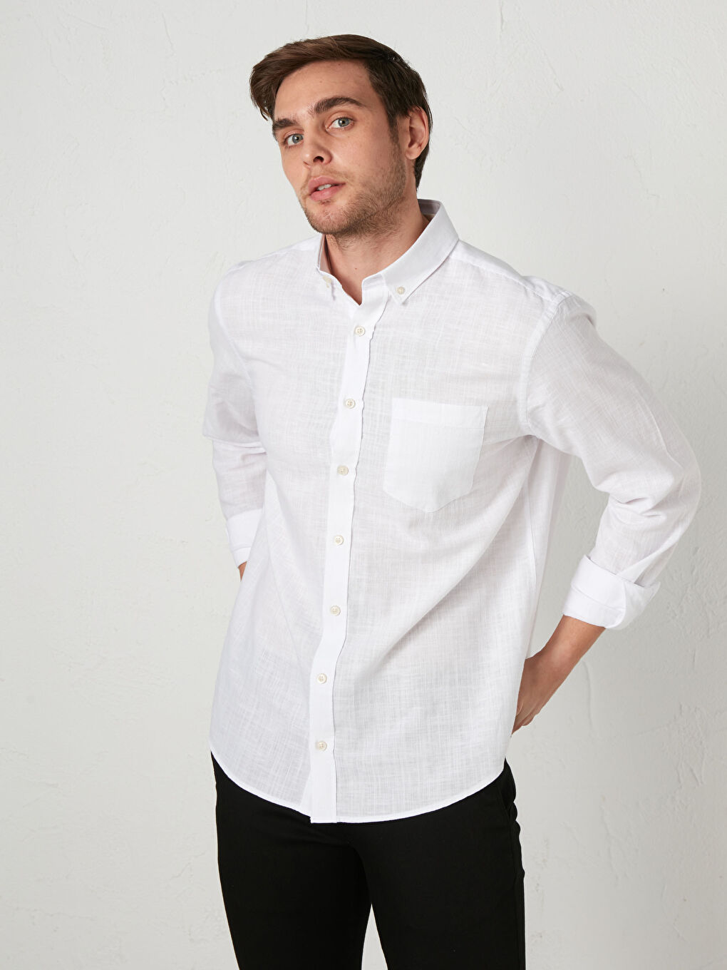 Beyaz Regular Fit Uzun Kollu Keten Karışımlı Erkek Gömlek