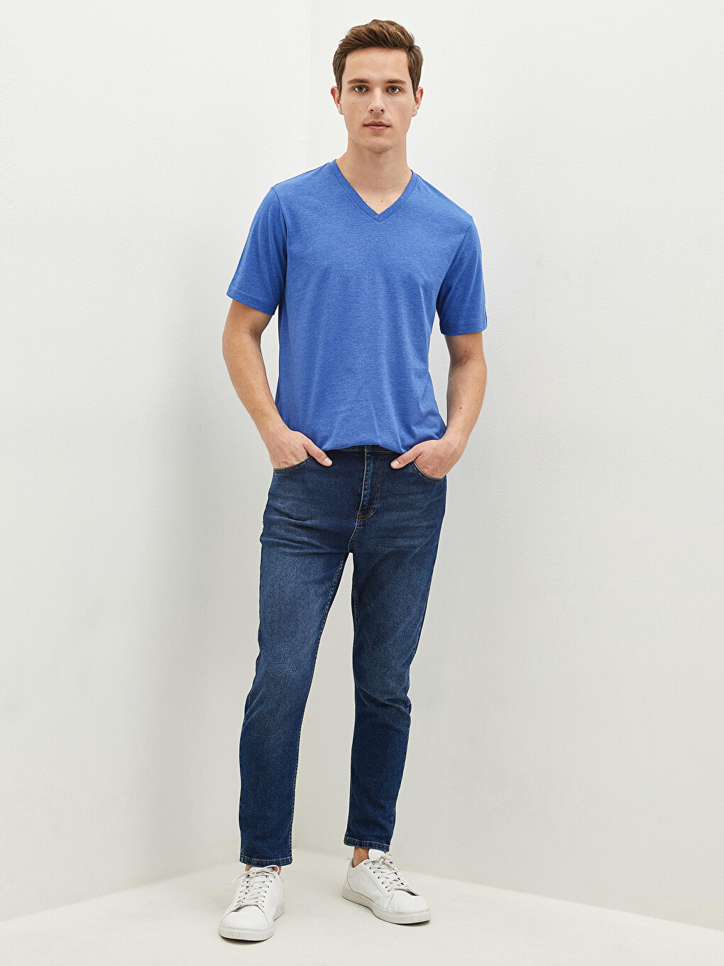 V Neck Short Sleeve Basic Men's T-shirt-3