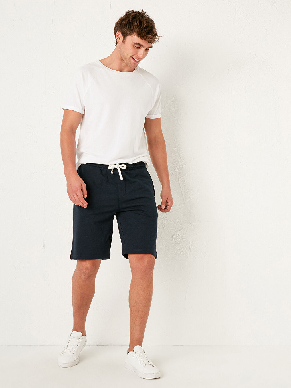 LCWAIKIKI Basic Standardmuster-Roller-Shorts für Herren -S11222Z8-L6K