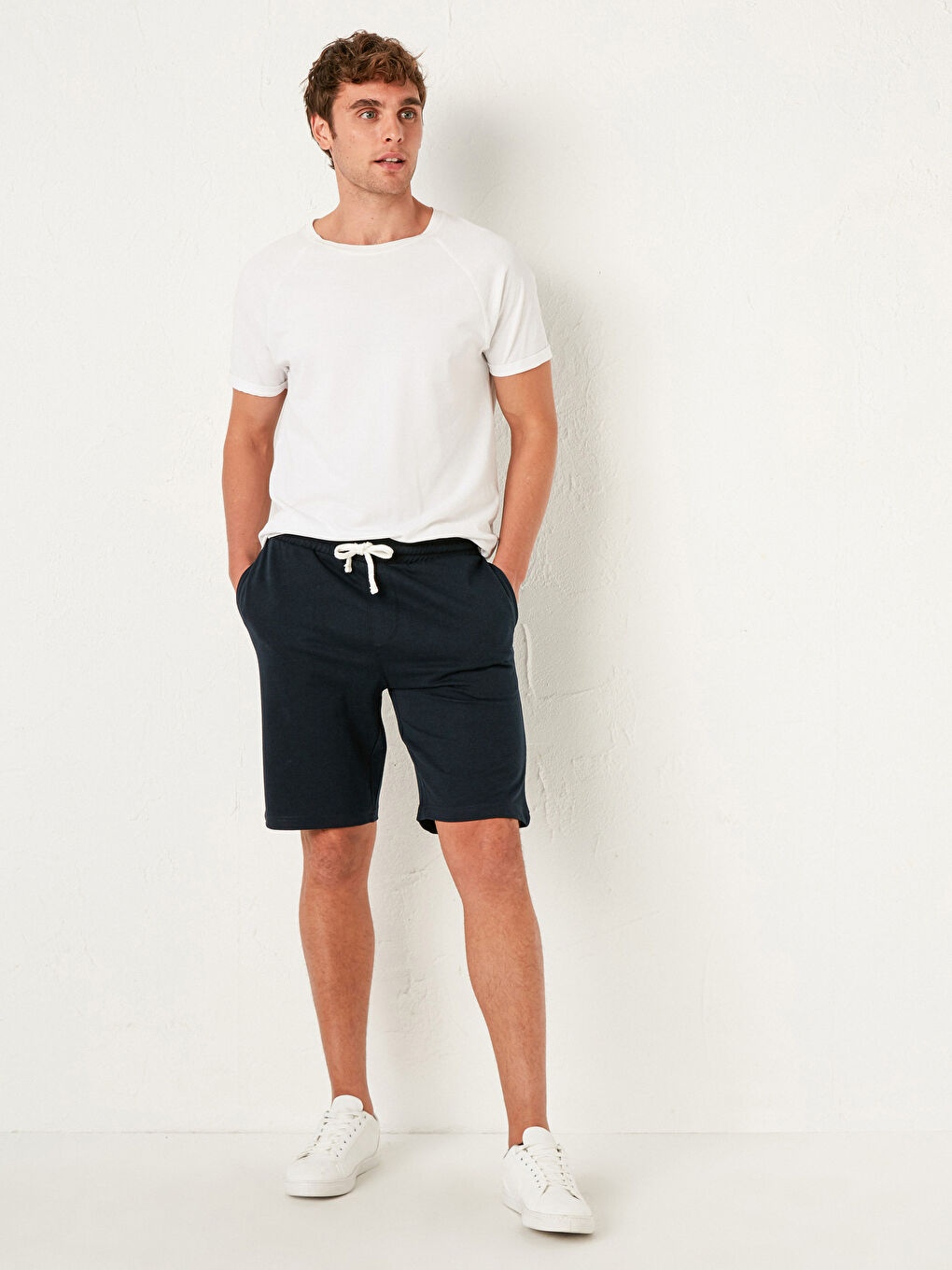 LCWAIKIKI Basic Standardmuster-Roller-Shorts für Herren -S11222Z8-L6K