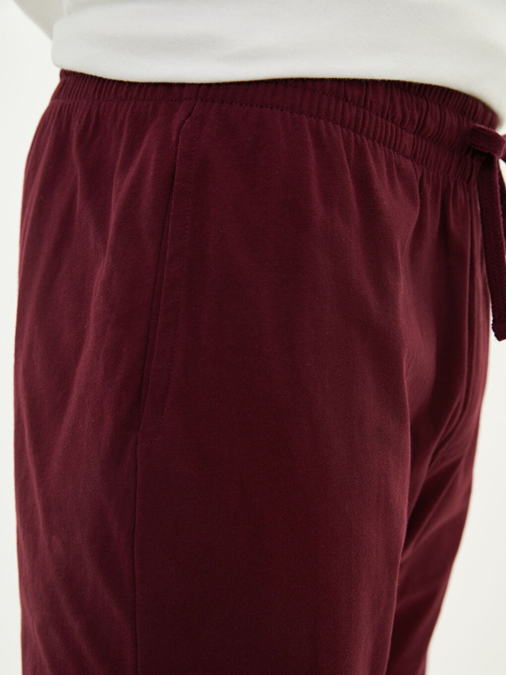 Bordo Standart Kalıp Beli Lastikli Erkek Şort-2