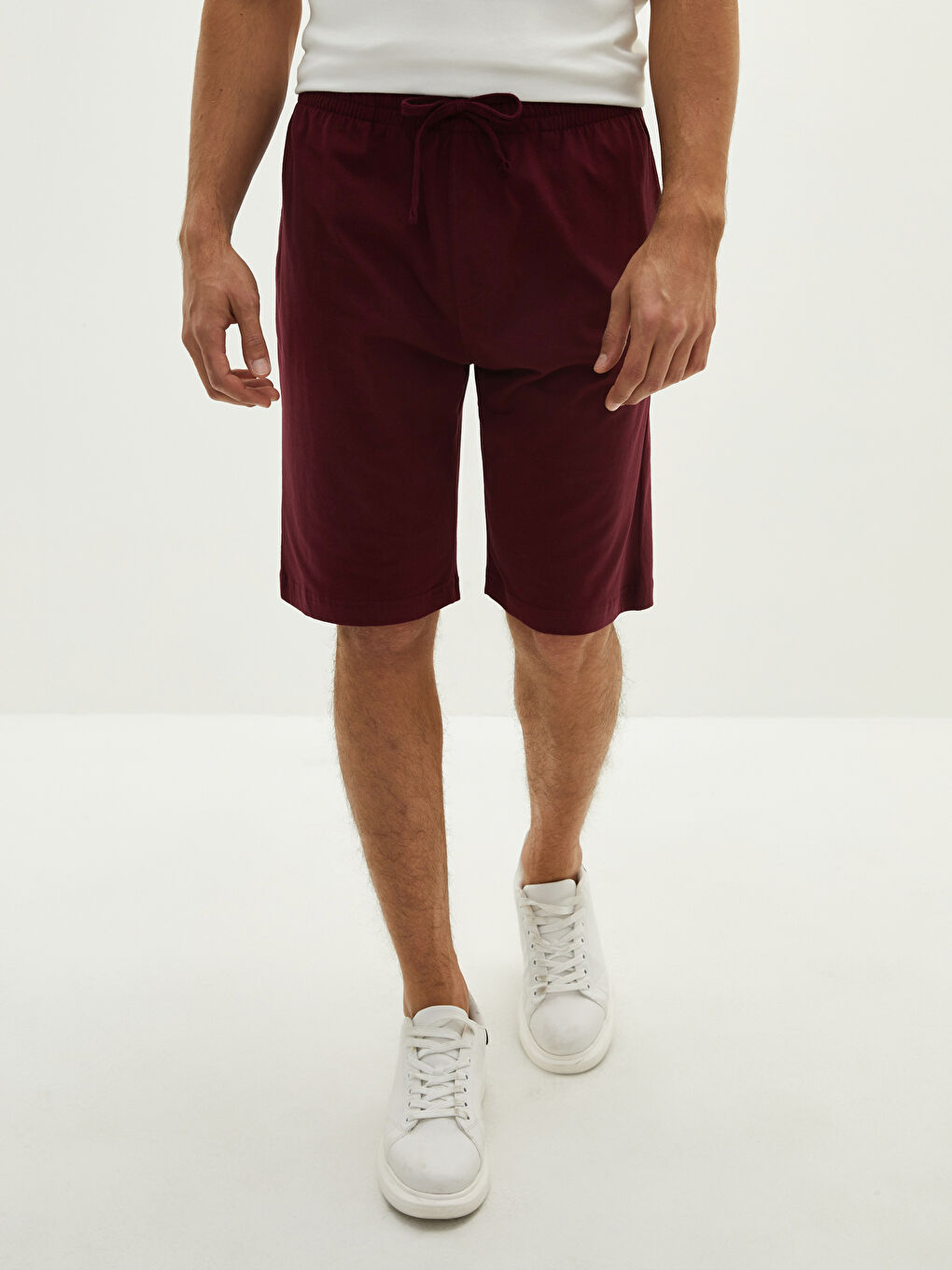 Bordo Standart Kalıp Beli Lastikli Erkek Şort-3