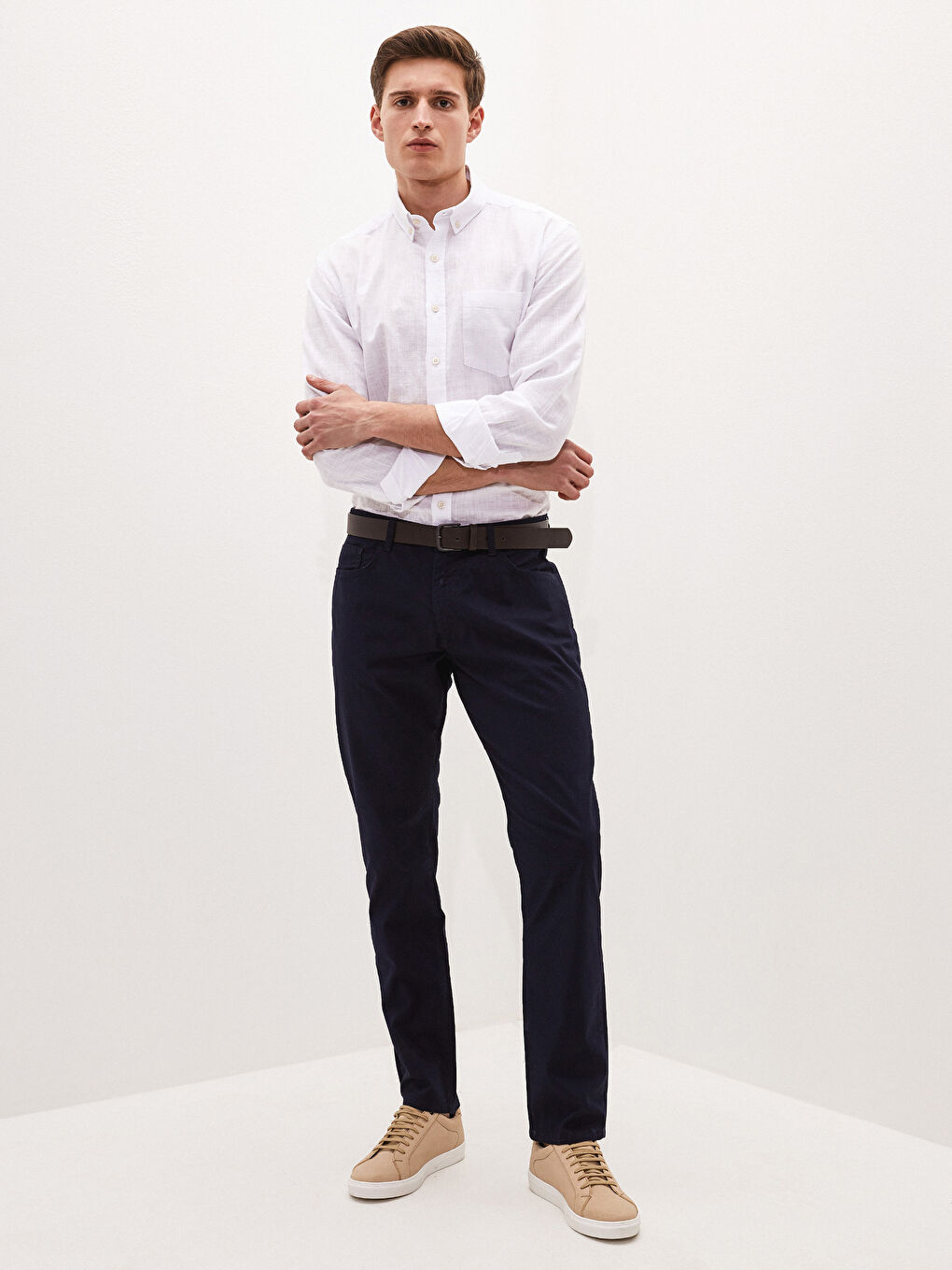 Pantaloni Slim Fit din Țesătură Dobby pentru Bărbați-1