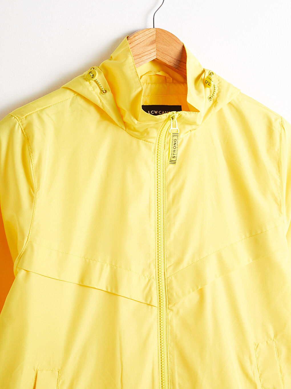 معطف مطر خفيف الوزن بكابوش-14