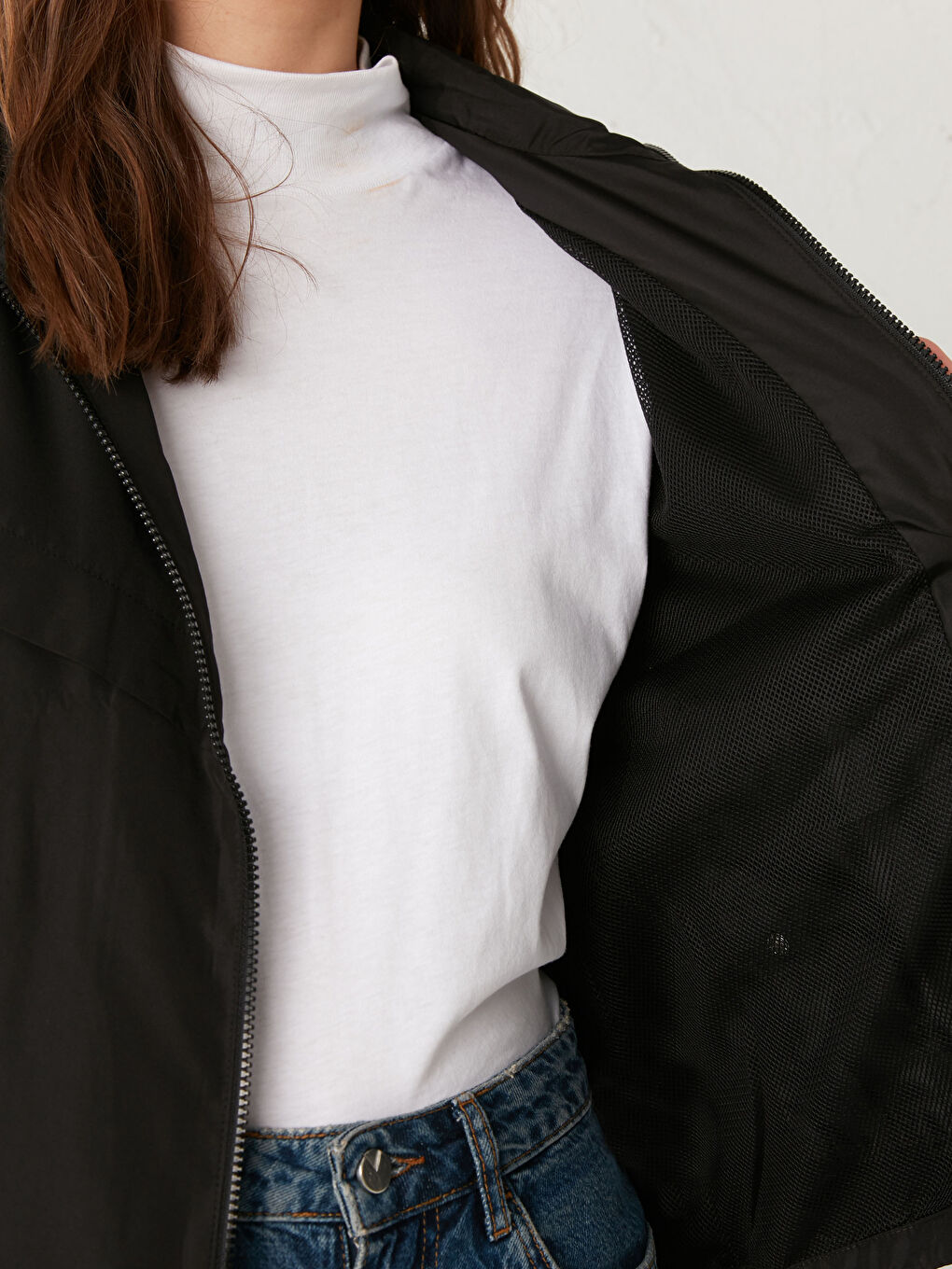 Дождевик с капюшоном и застежкой-молнией-2