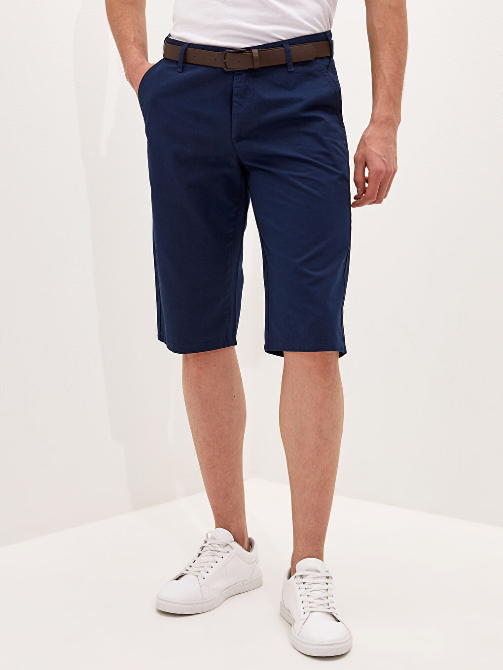 Lacivert Standart Kalıp Bermuda Erkek Şort-3