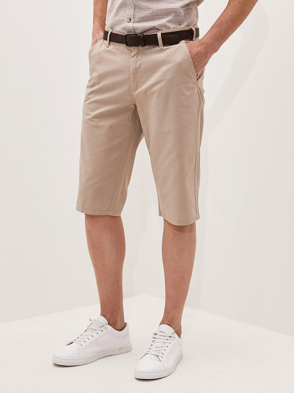 Bej Standart Kalıp Bermuda Erkek Şort-3