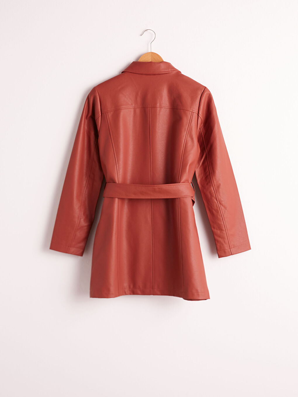 Әйелдерге арналған жағалы мойын өрнексіз жасанды былғары күртке-6