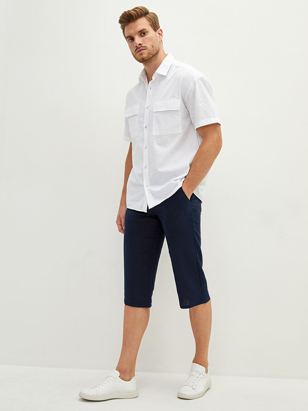 LCWAIKIKI Classic Standard Fit Bermuda Men's Shorts -S11260Z8-KUC