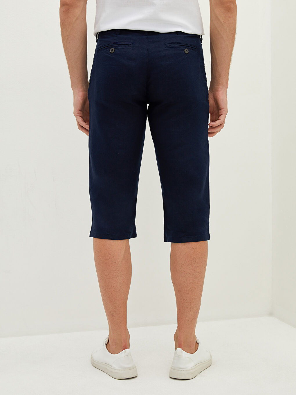 LCWAIKIKI Classic Standard Fit Bermuda Men's Shorts -S11260Z8-KUC