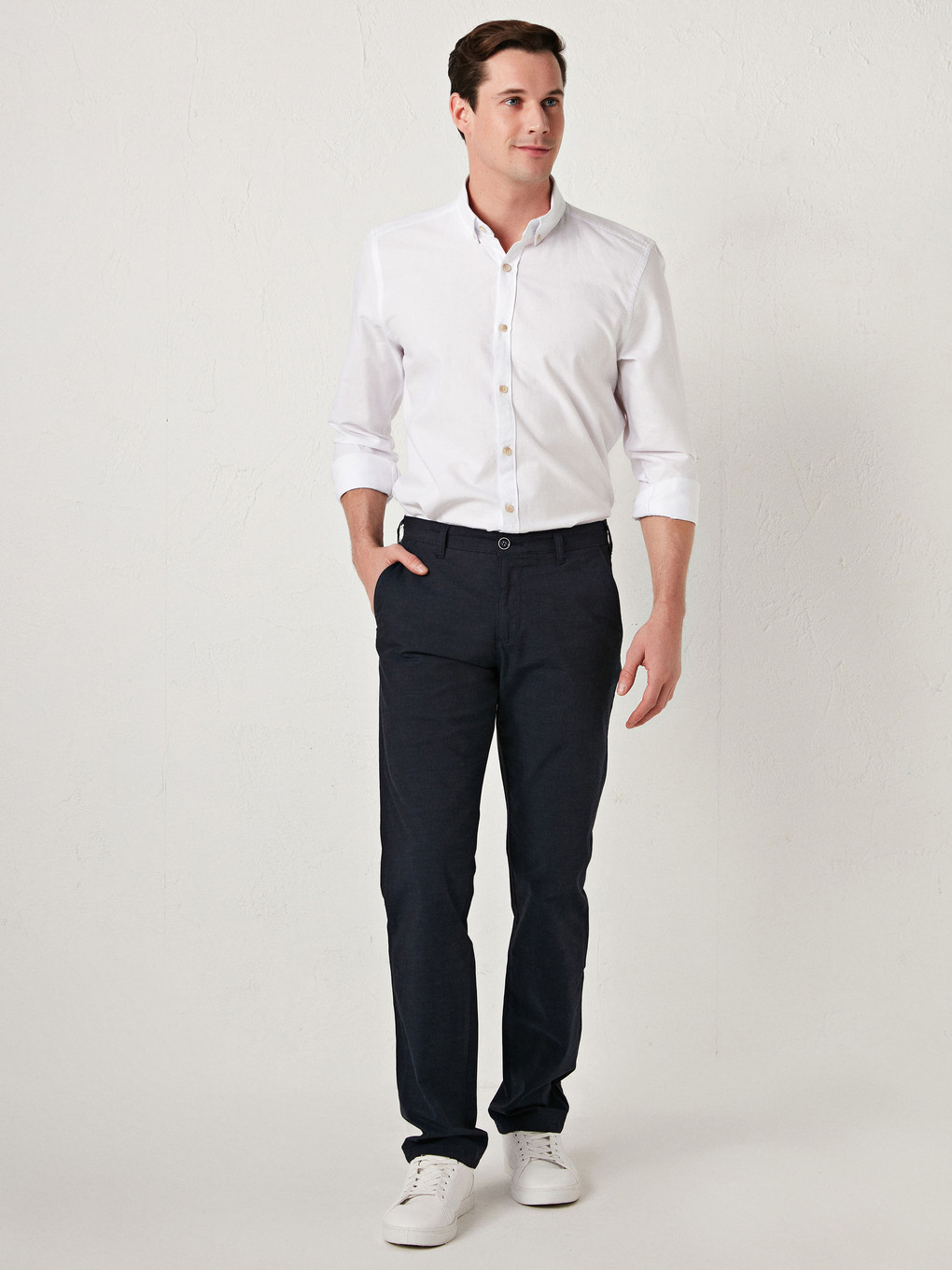 Mavi Regular Fit Dokulu Erkek Pantolon-1