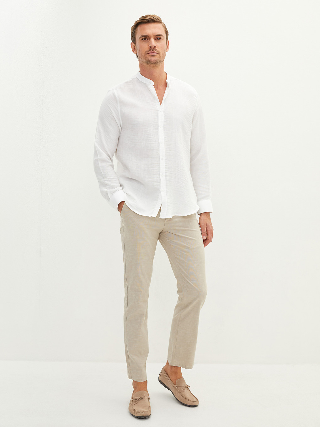 Bej Regular Fit Dokulu Erkek Pantolon