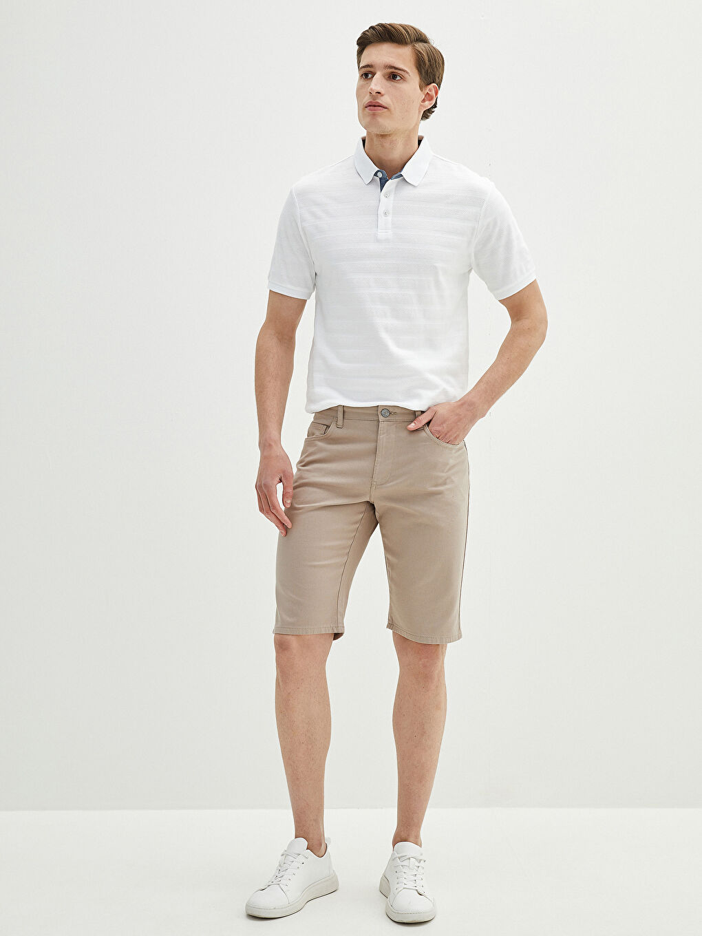 Bej Standart Kalıp Armürlü Erkek Şort-1