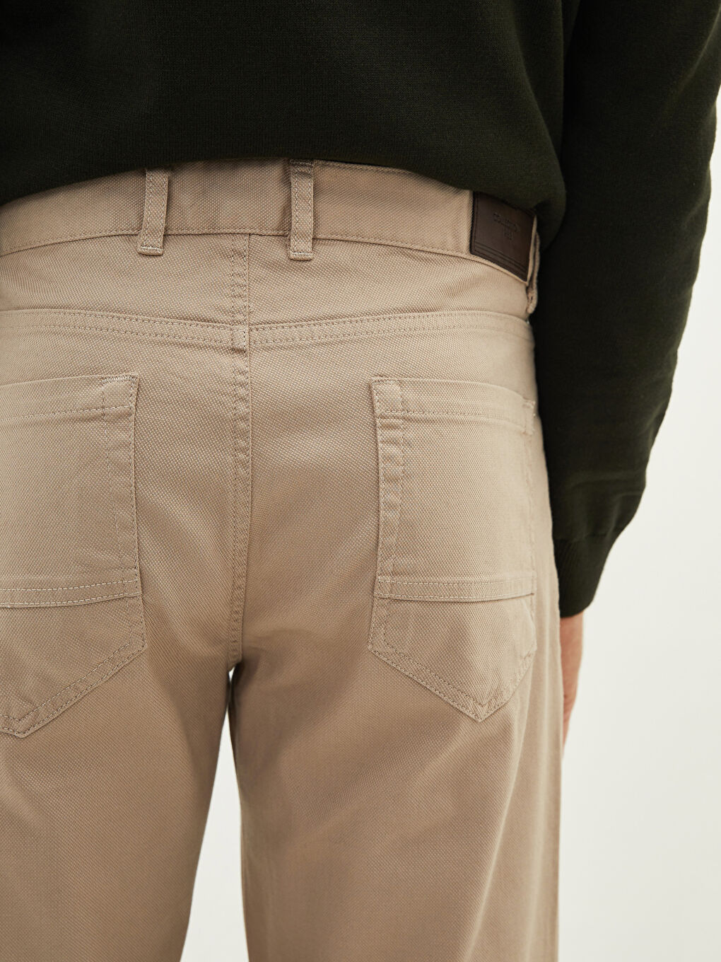 Bej Standart Kalıp Armürlü Erkek Şort-3