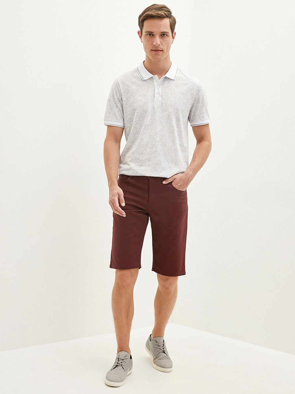 Bordo Standart Kalıp Armürlü Erkek Şort-3