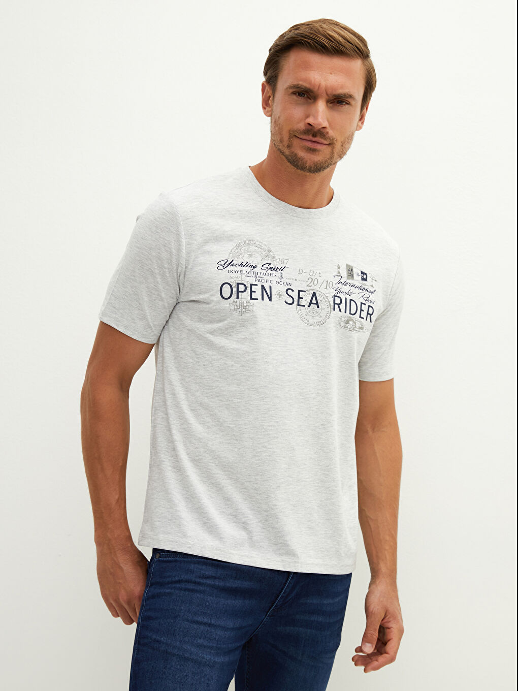 Bej Bisiklet Yaka Kısa Kollu Baskılı Penye Erkek Tişört-1