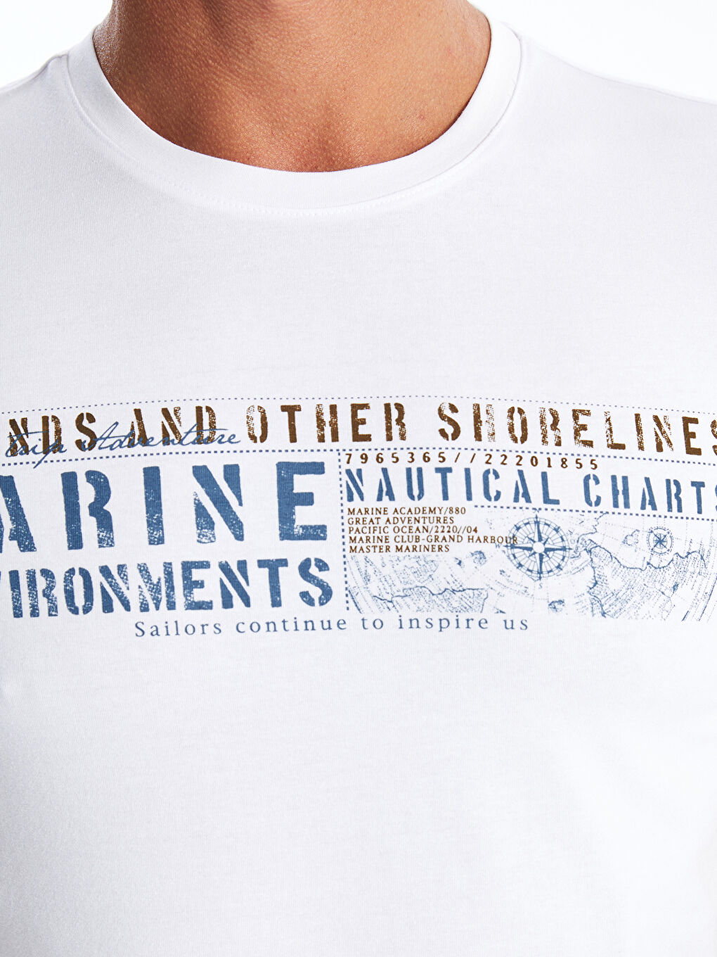 تيشيرت رجالي ياقة دائرية كم قصير مطبوع قطن ممشط-2