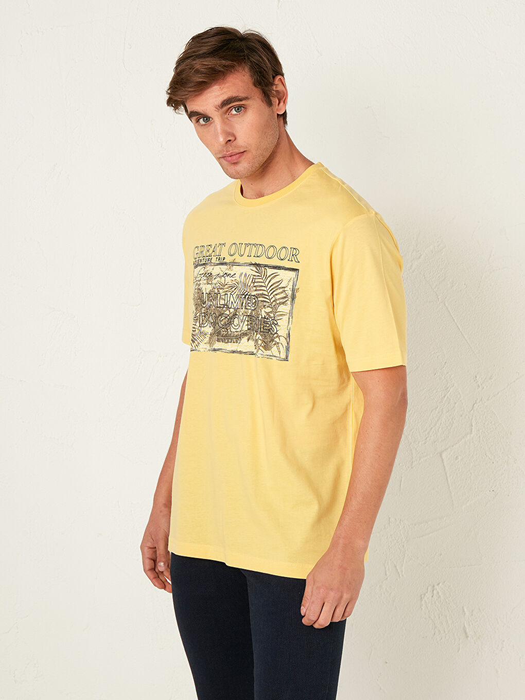 Sarı Bisiklet Yaka Baskılı Penye Tişört