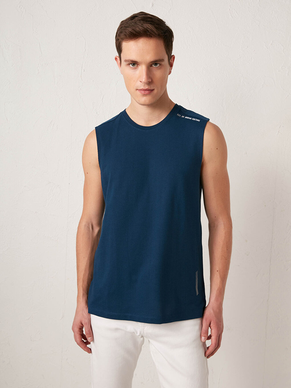 Lacivert Bisiklet Yaka Basic Erkek Kolsuz Tişört-1