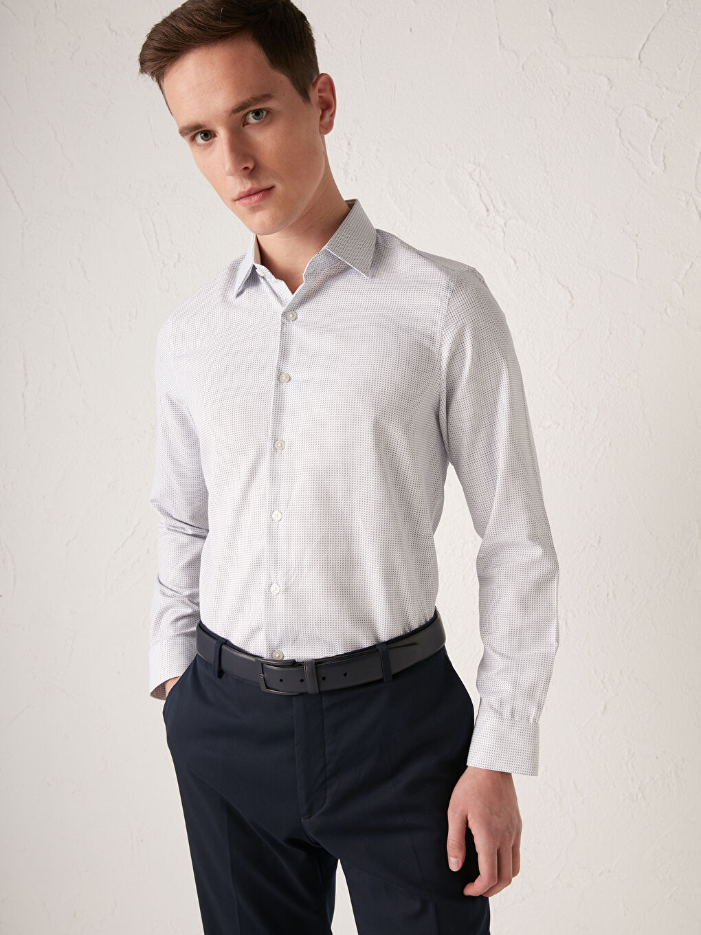 Chemise en sergé manches longues coupe slim