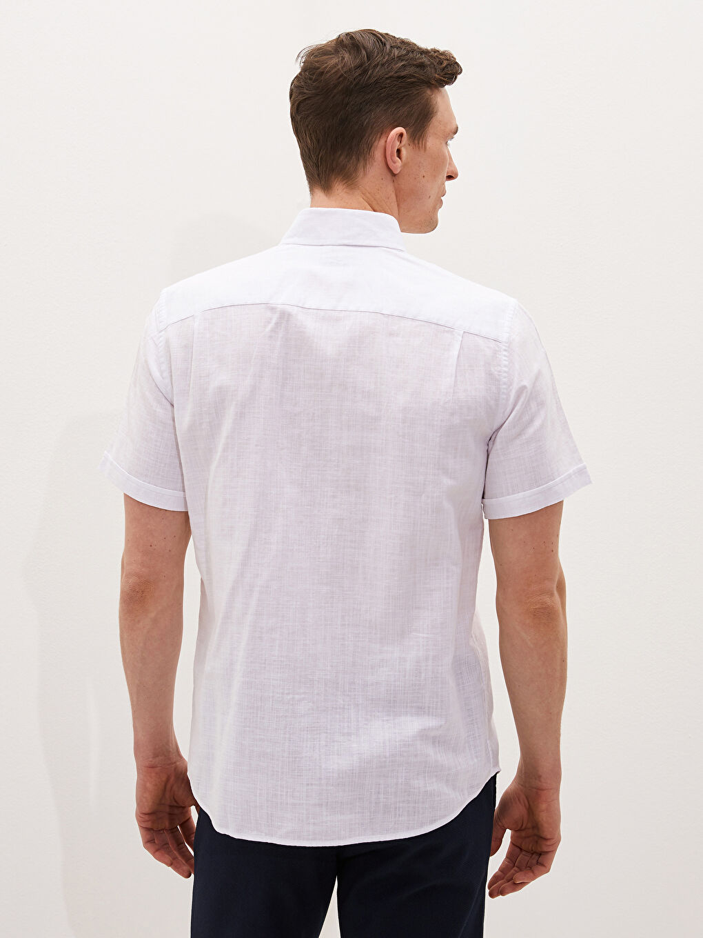 Beyaz Regular Fit Kısa Kollu Erkek Gömlek-3