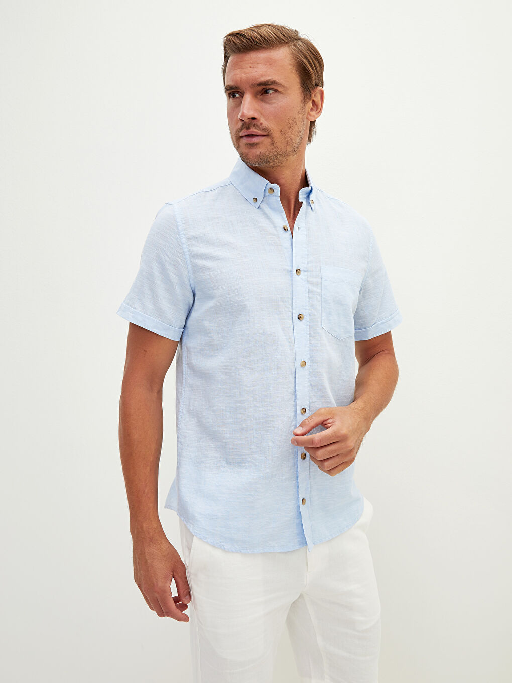 Chemise en Lin à Manches Courtes pour Hommes Coupe Régulière