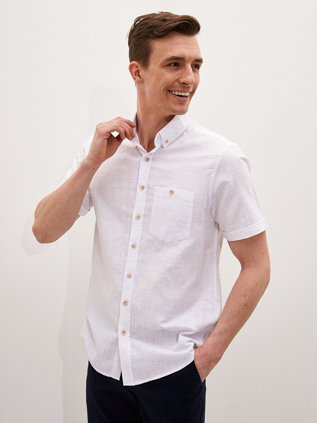 Beyaz Regular Fit Kısa Kollu Erkek Gömlek-4