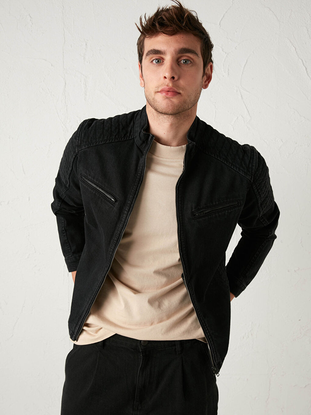 Siyah Standart Kalıp Jean Ceket