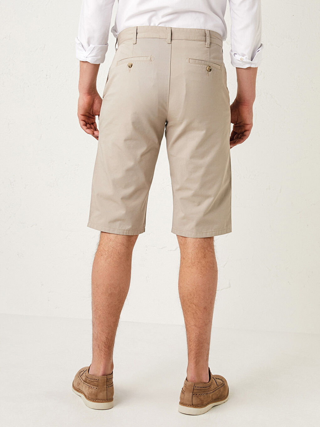 Bej Standart Kalıp Gabardin Şort-3