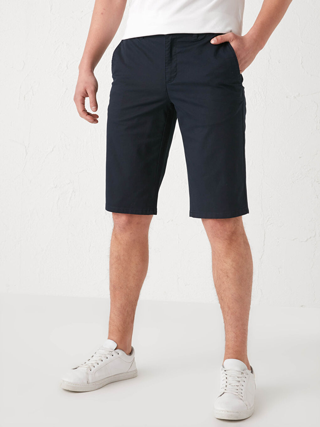 Ерлерге арналған еркін пішімдегі габардин шолақ шалбар-2