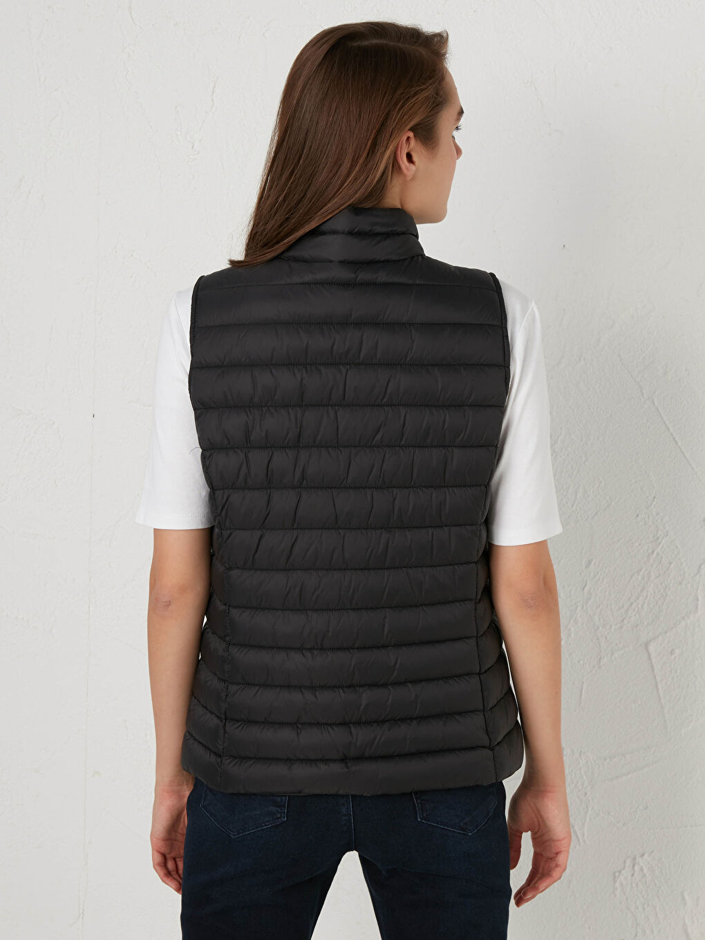 Siyah Dik Yaka Şişme Yelek-3