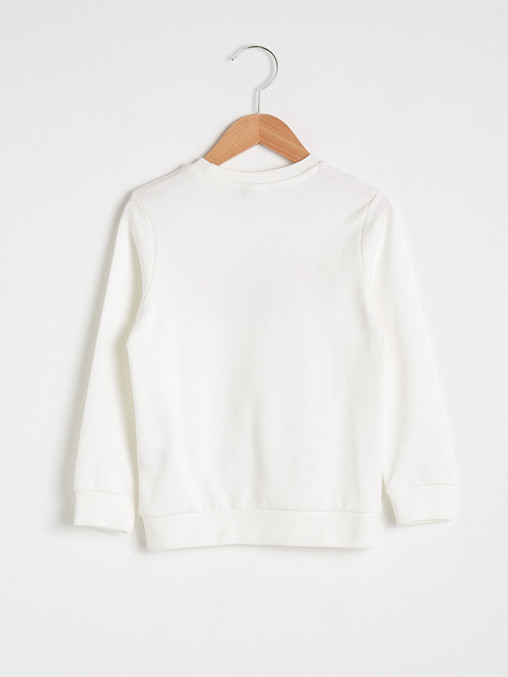 Футболка с вышивкой для мальчиков-1