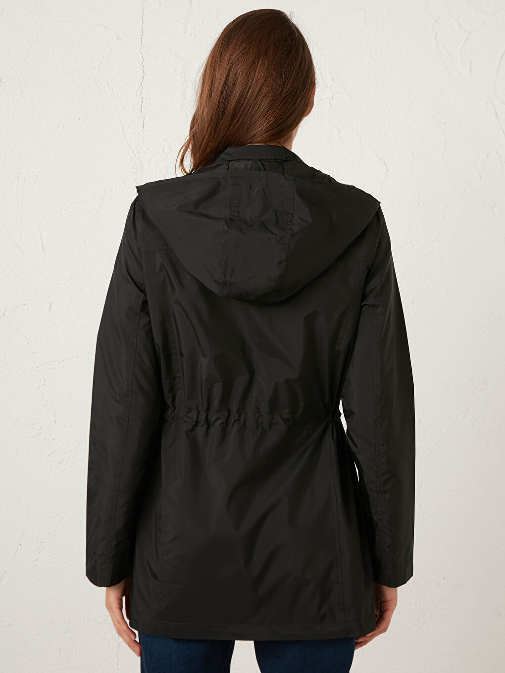 LCWAIKIKI Classic Lightweight Raincoat with Hood -S11721Z8-CVL