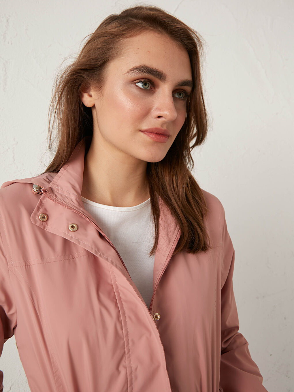 Lightweight Raincoat with Hood-5