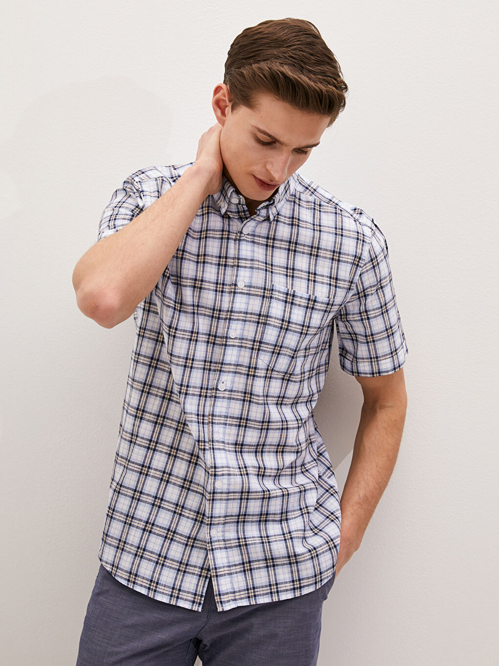 Mavi Regular Fit Kısa Kollu Ekose Poplin Erkek Gömlek-1