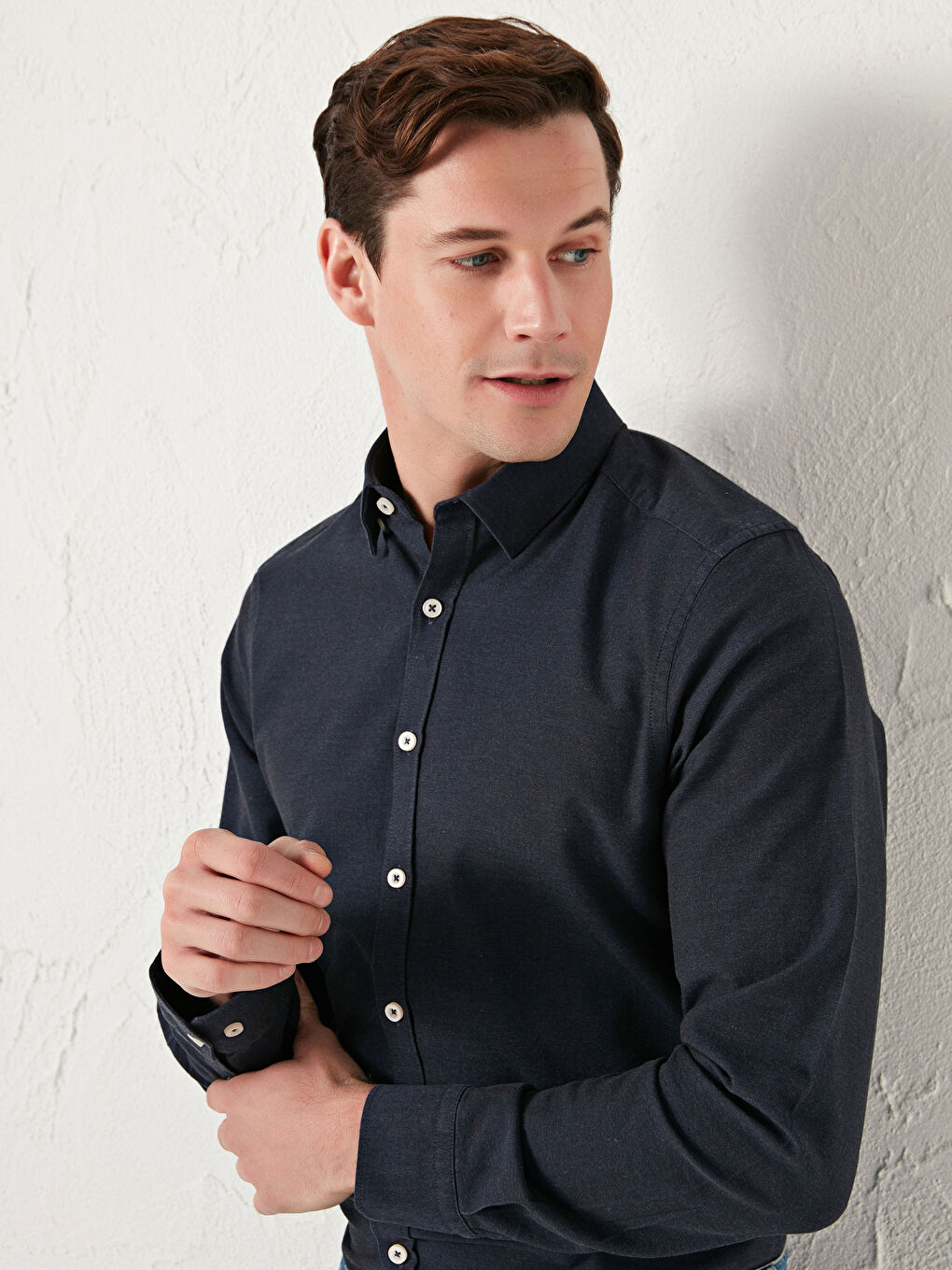 Lacivert Slim Fit Uzun Kollu Erkek Gömlek-3