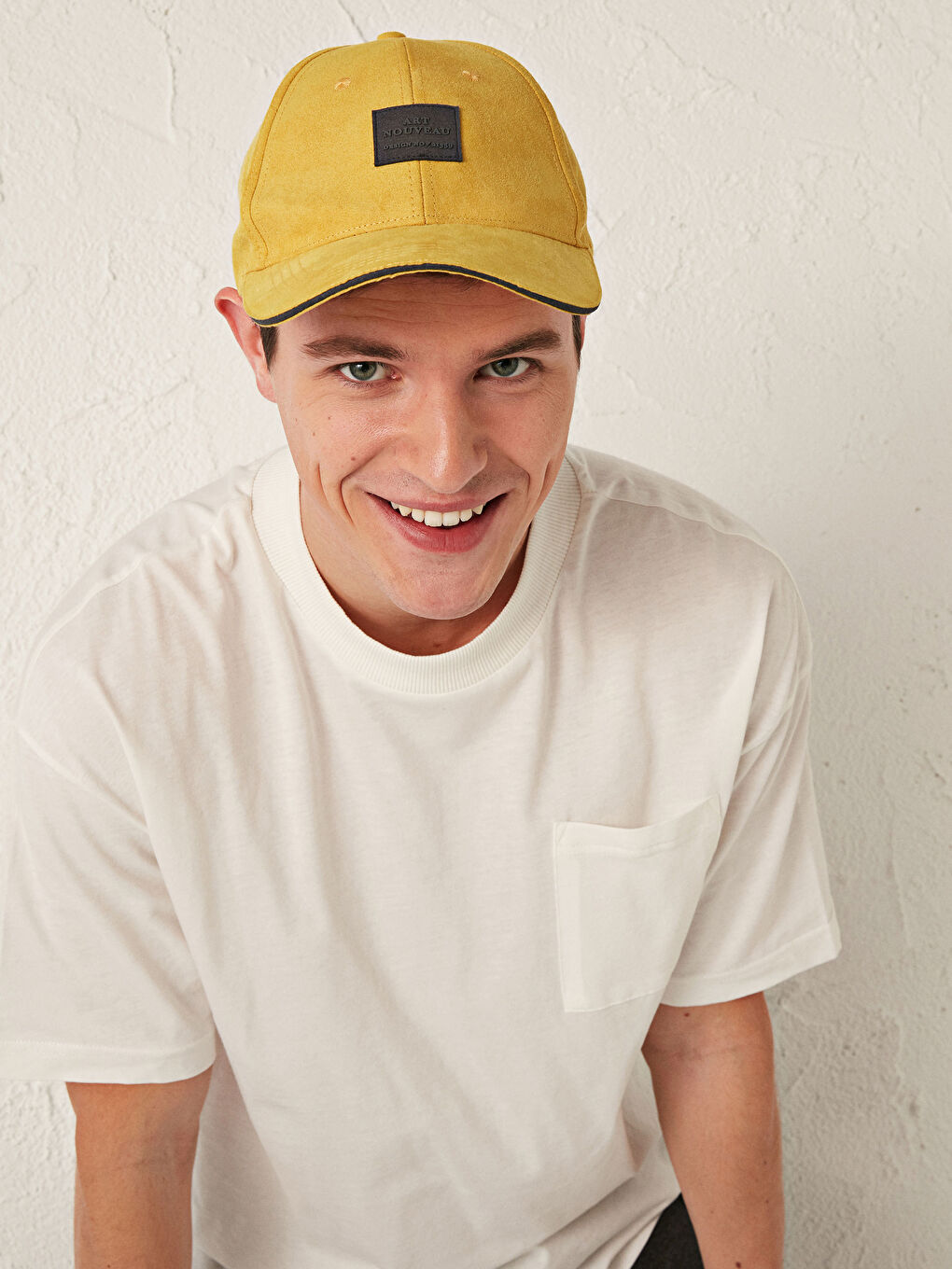 Мужская замшевая кепка-1