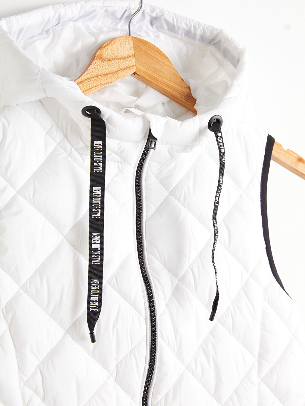 Puffer Vest with Hood-10