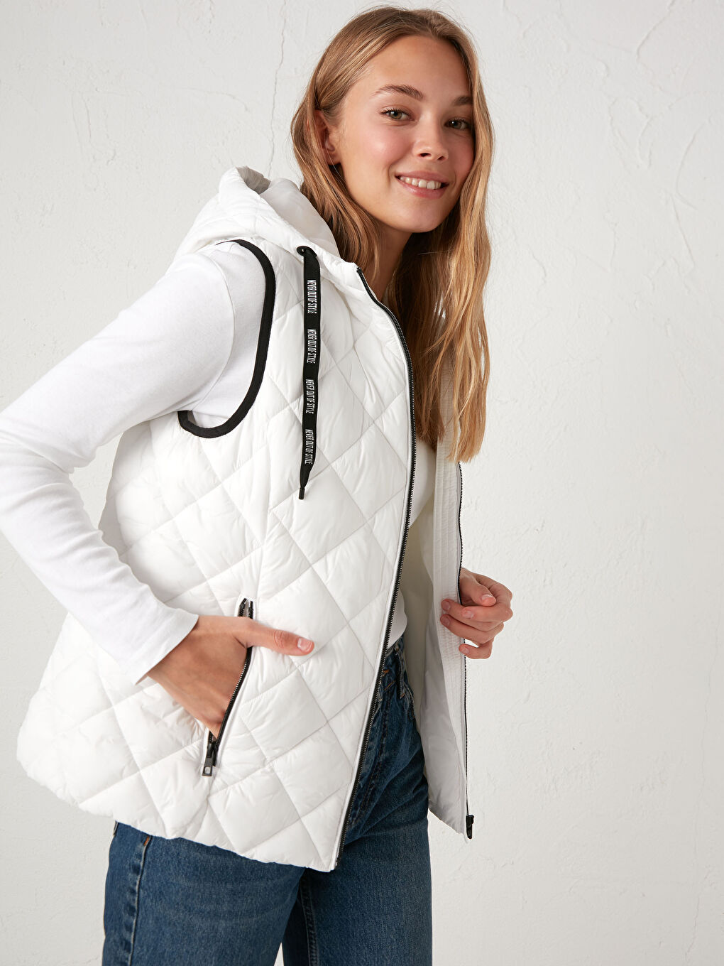 Puffer Vest with Hood-3