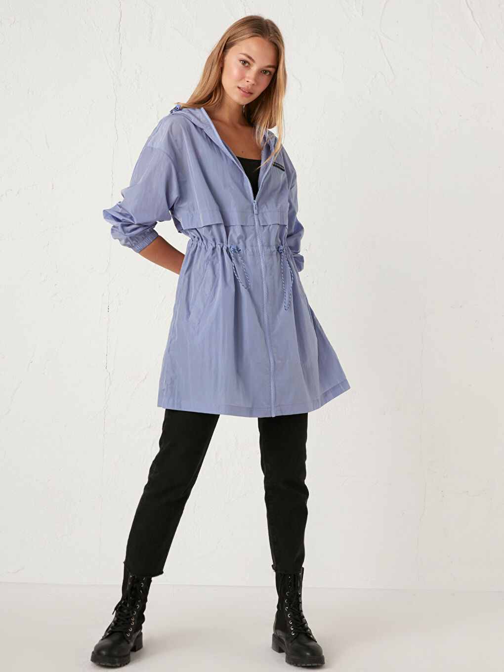 Lightweight Raincoat with Hood-7