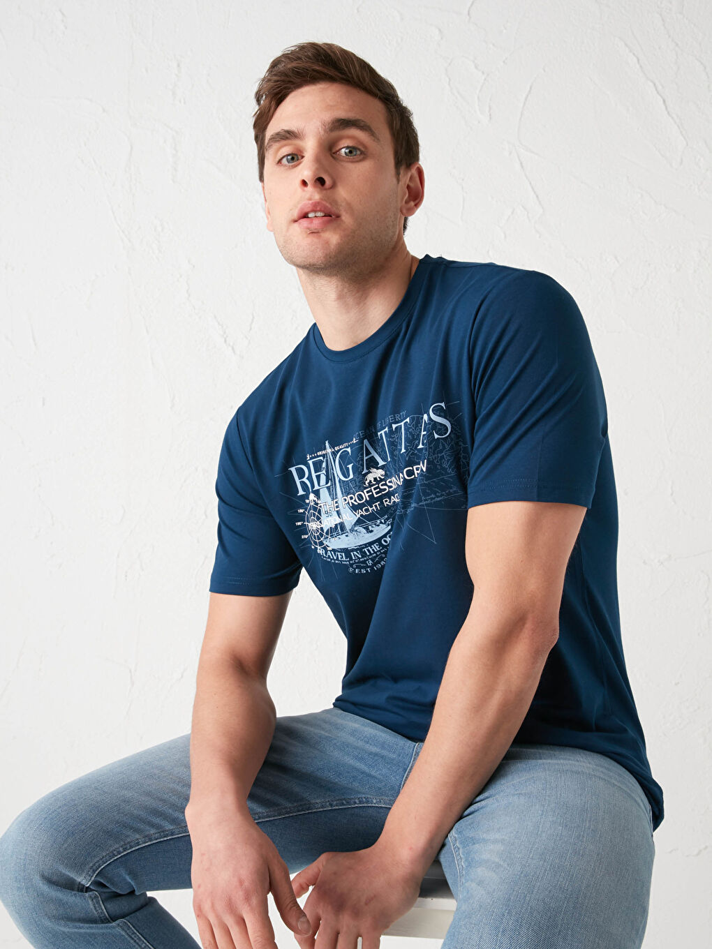 Lacivert Bisiklet Yaka Kısa Kollu Baskılı Penye Erkek Tişört