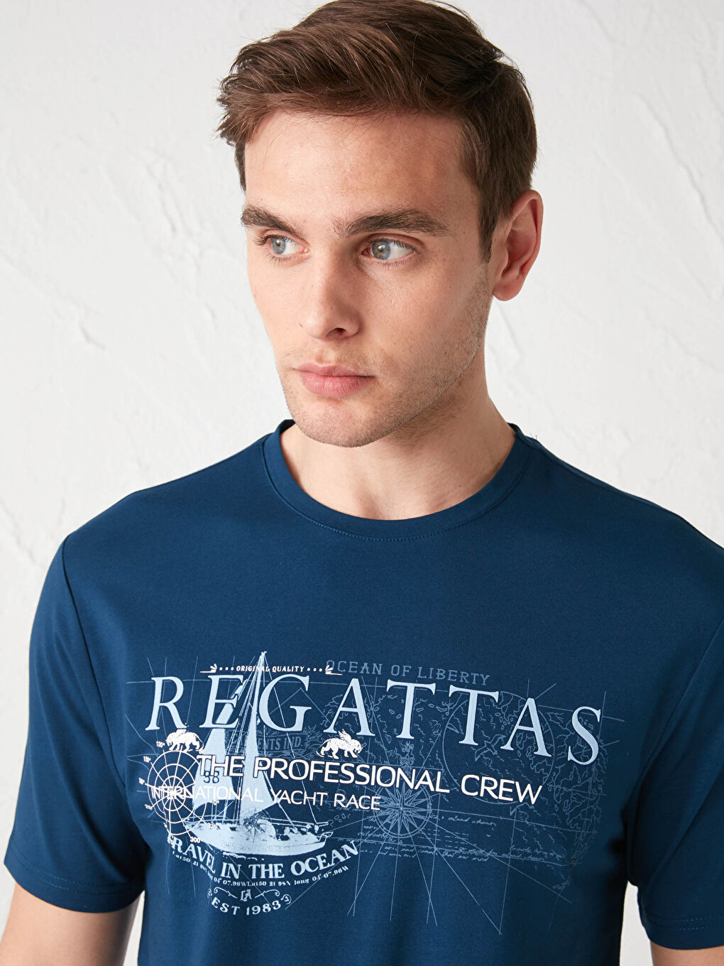 Lacivert Bisiklet Yaka Kısa Kollu Baskılı Penye Erkek Tişört-2