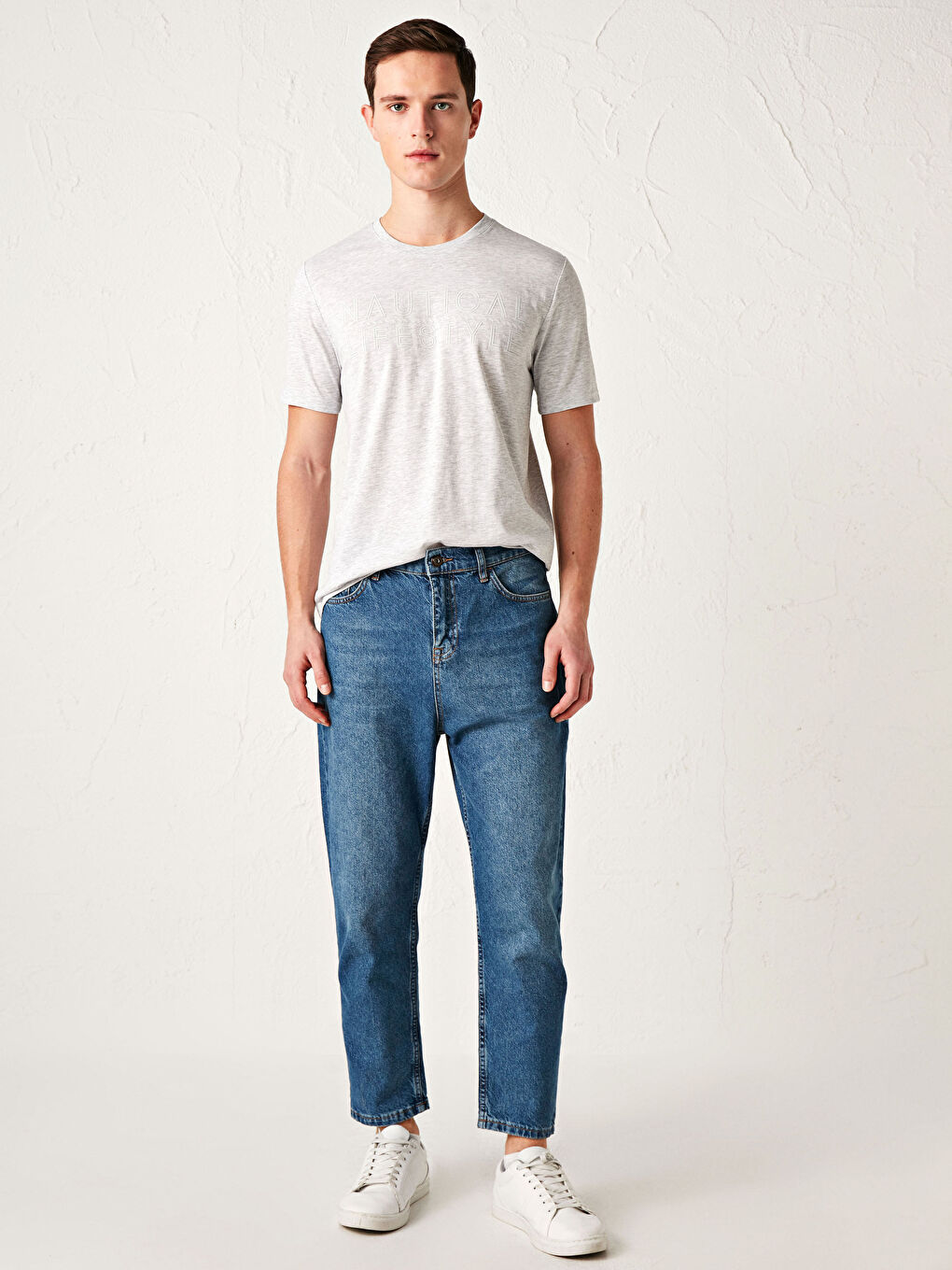 Bej Bisiklet Yaka Kısa Kollu Baskılı Penye Erkek Tişört-2