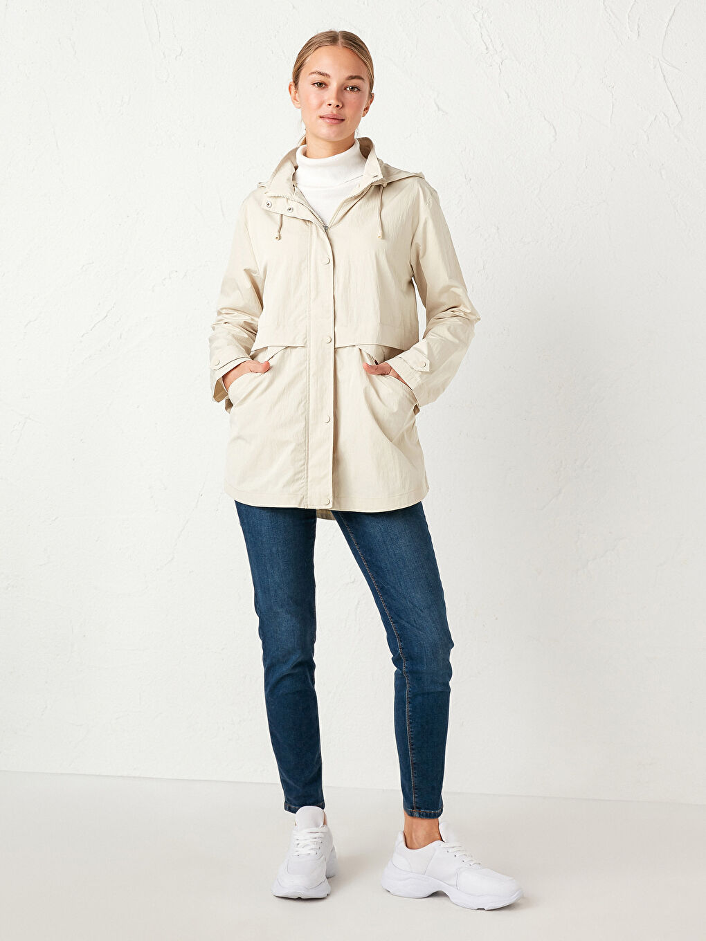 Kapüşonlu İnce Yağmurluk-5