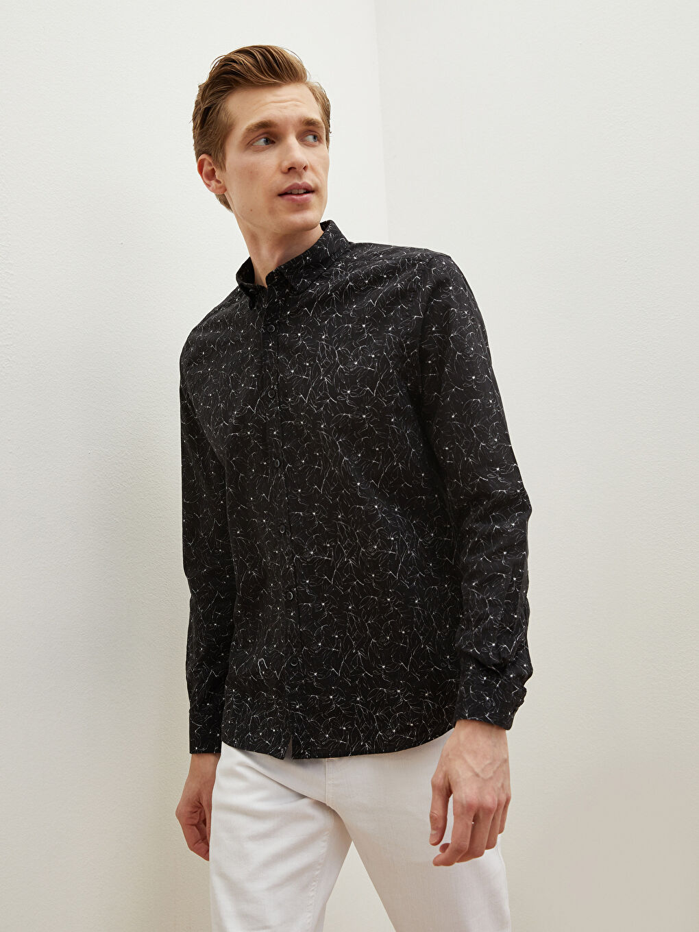 Siyah Slim Fit Uzun Kollu Desenli Poplin Erkek Gömlek-1