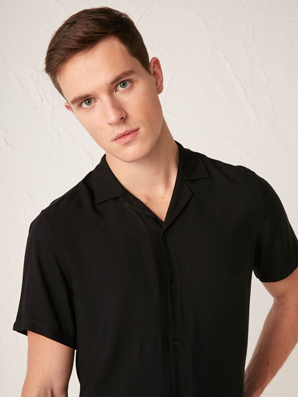 LCW Vision Slim Fit Short Sleeve Shirt -S12928Z8-CVL