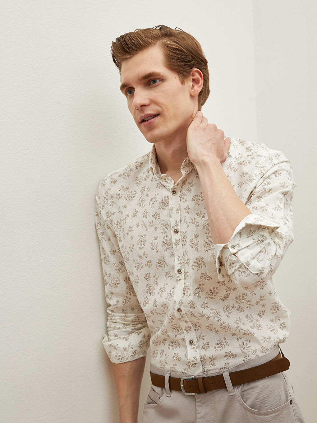 Bej Slim Fit Uzun Kollu Poplin Gömlek-1